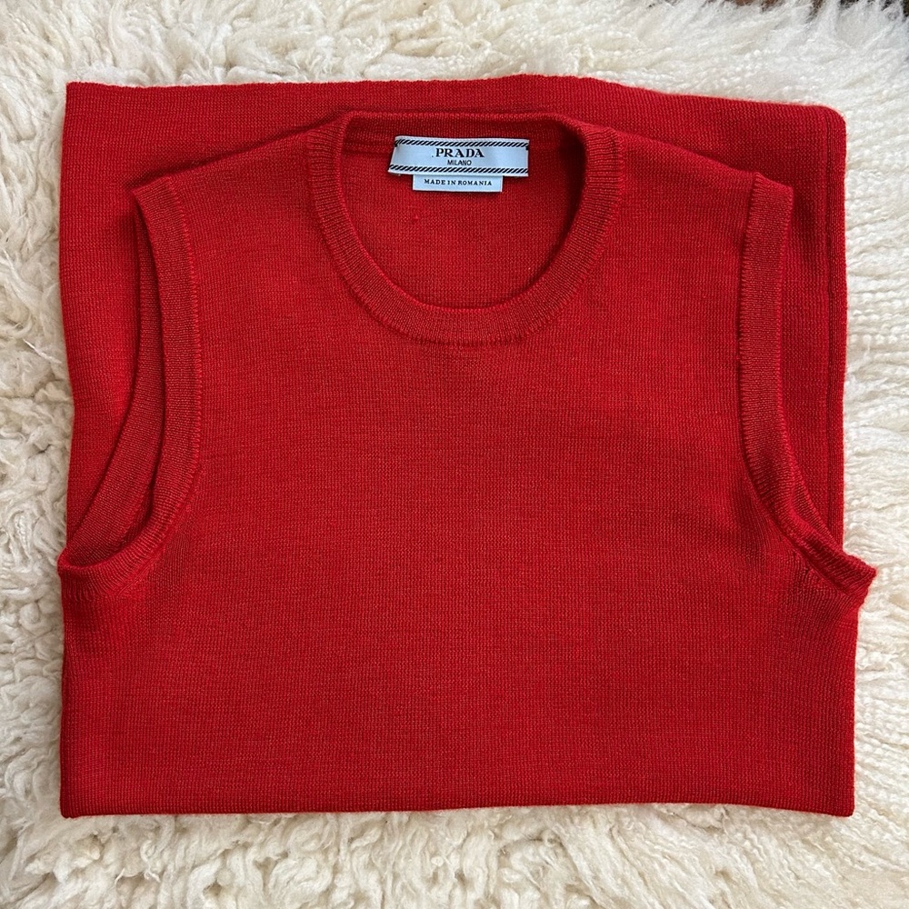 Prada Cashmere Scarlet Red Knit Sleeveless Top